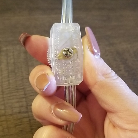 Chandelier & two end table lamps Set - Picture 3 of 7